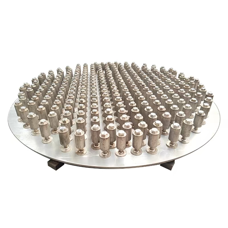 Polycrystalline silicon hydrogenation reactor internals